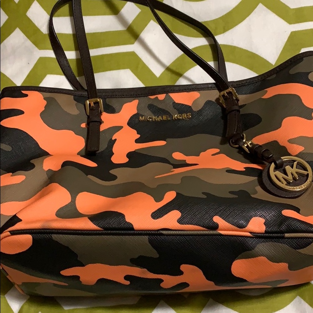 Michael Kors purse with matching wallet